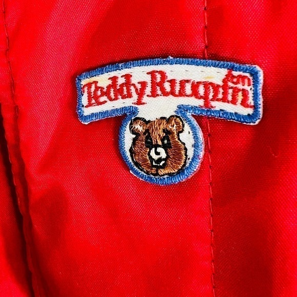 Vintage Teddy Ruxpin Hiking Vest Cherry Red Fleece - Picture 3 of 4